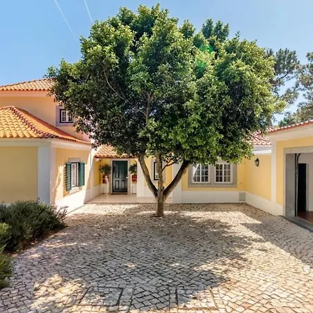 Casa de Férias Fantastic In Quinta Da Marinha, *
