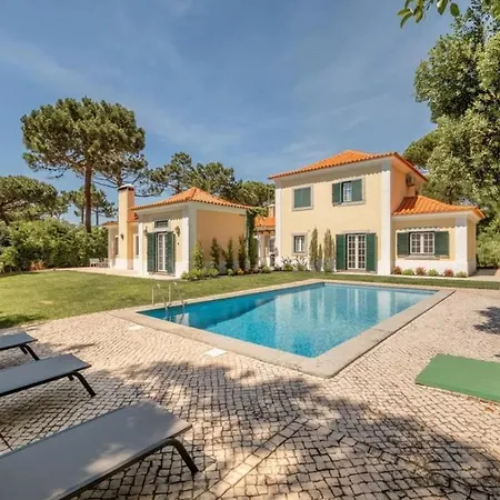 Fantastic In Quinta Da Marinha,